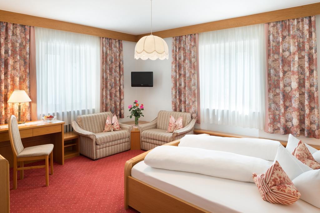 Hotel Zum Wolf Castelrotto Quarto foto